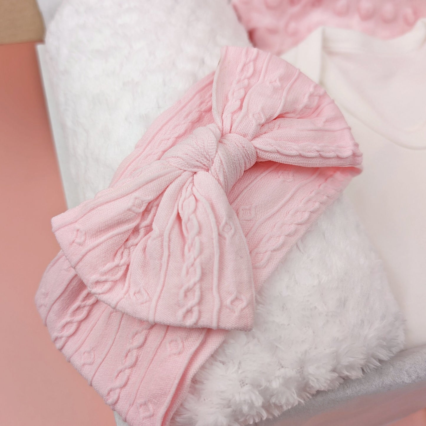 Newborn Born In Pink Teddy Personalised Coming Home Gift Set, 5 Piece Gift Set, Baby Outfit, New Arrival, Baby Girl Hamper, Newborn Outfit