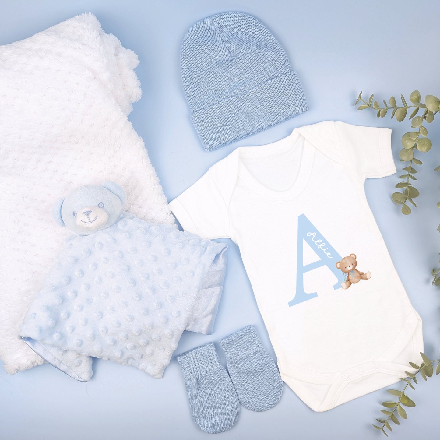 Newborn Blue Teddy Initial Personalised Coming Home Gift Set, 5 Piece Gift Set, Baby Outfit, New Arrival, Baby Boy Hamper, Newborn Outfit