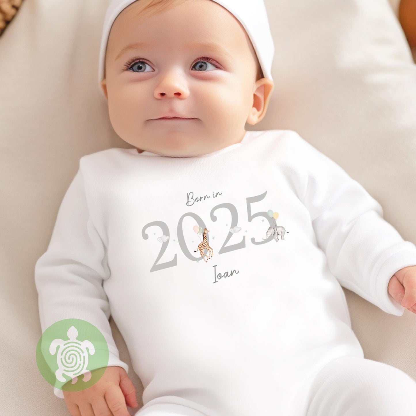 Personalised Born In Safari New Baby gift set | Personalised Sleepsuit Baby Vest| keepsake Gift | Coming home outfit |Baby Boy Girl Outfit