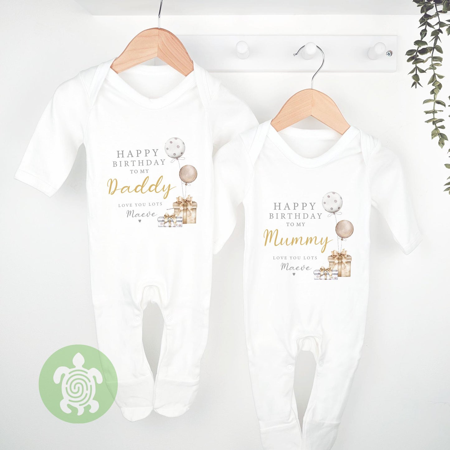 Gold Balloons Happy Birthday Mummy Daddy Any Name, Love you Lots Baby Bodysuit Babygrow, Personalised Gift, Birthday Present, Toddler Tshirt
