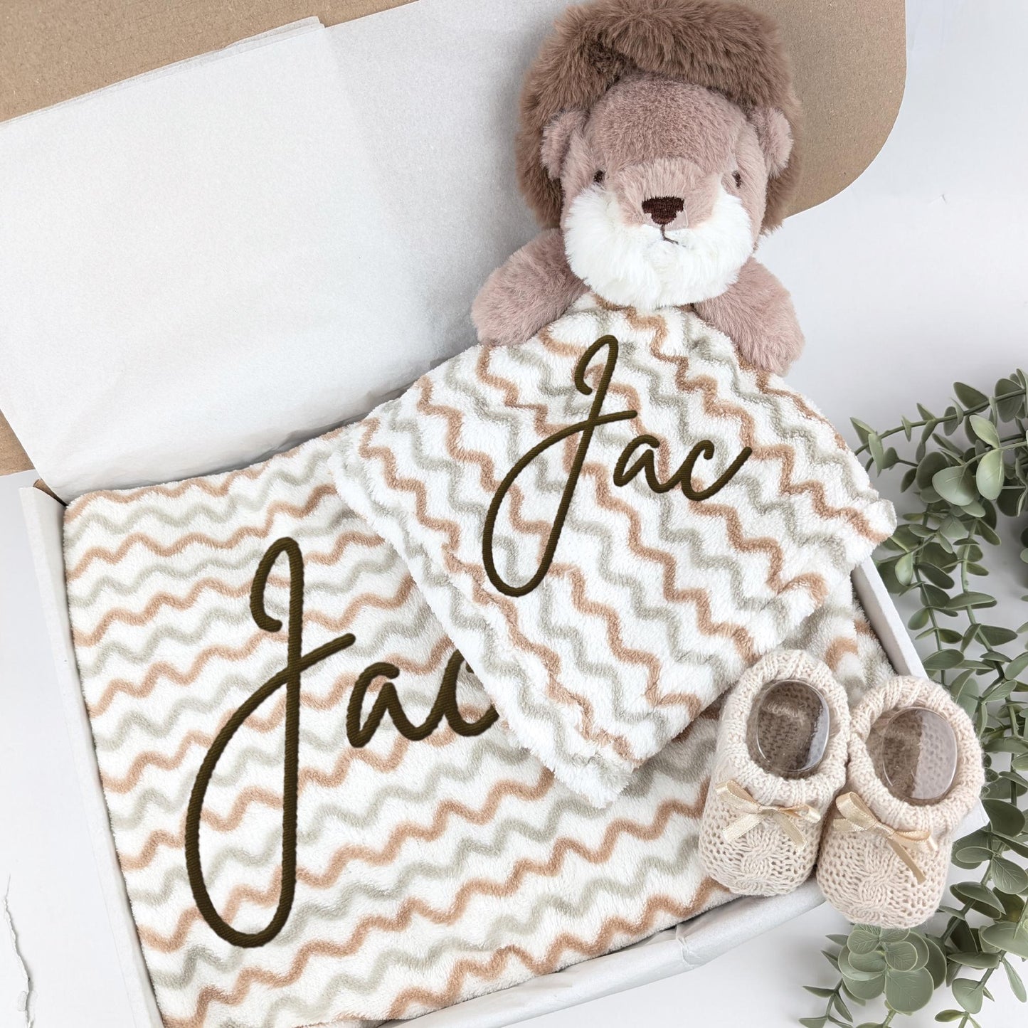 Personalised Embroidered Lion Blanket + Comforter | Booties Gift Set | Baby Boy Girl | Babyshower | Newborn Coming Home| Newborn Gift Set