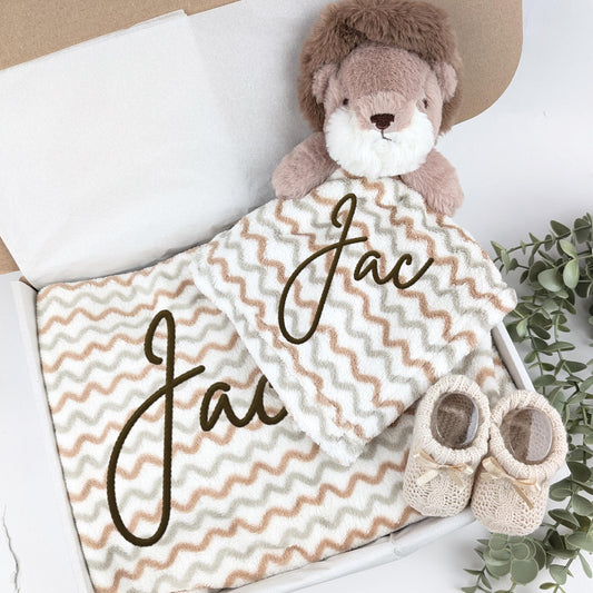 Personalised Embroidered Lion Blanket + Comforter | Booties Gift Set | Baby Boy Girl | Babyshower | Newborn Coming Home| Newborn Gift Set