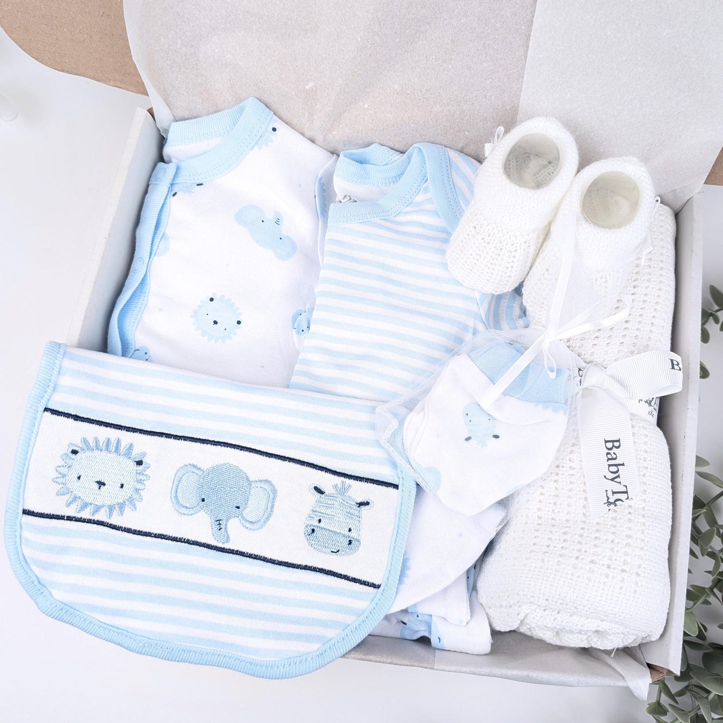 Baby Boy Gift Set | Baby Hamper | Baby Girl Boy Hamper | Baby Shower | Baby Sleepsuit | Baby Gift | Newborn Gift | Newborn Baby Set