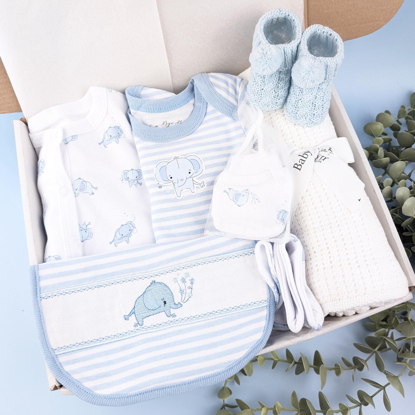 Baby Boy Gift Set | Baby Hamper | Baby Girl Boy Hamper | Baby Shower | Baby Sleepsuit | Baby Gift | Newborn Gift | Newborn Baby Set