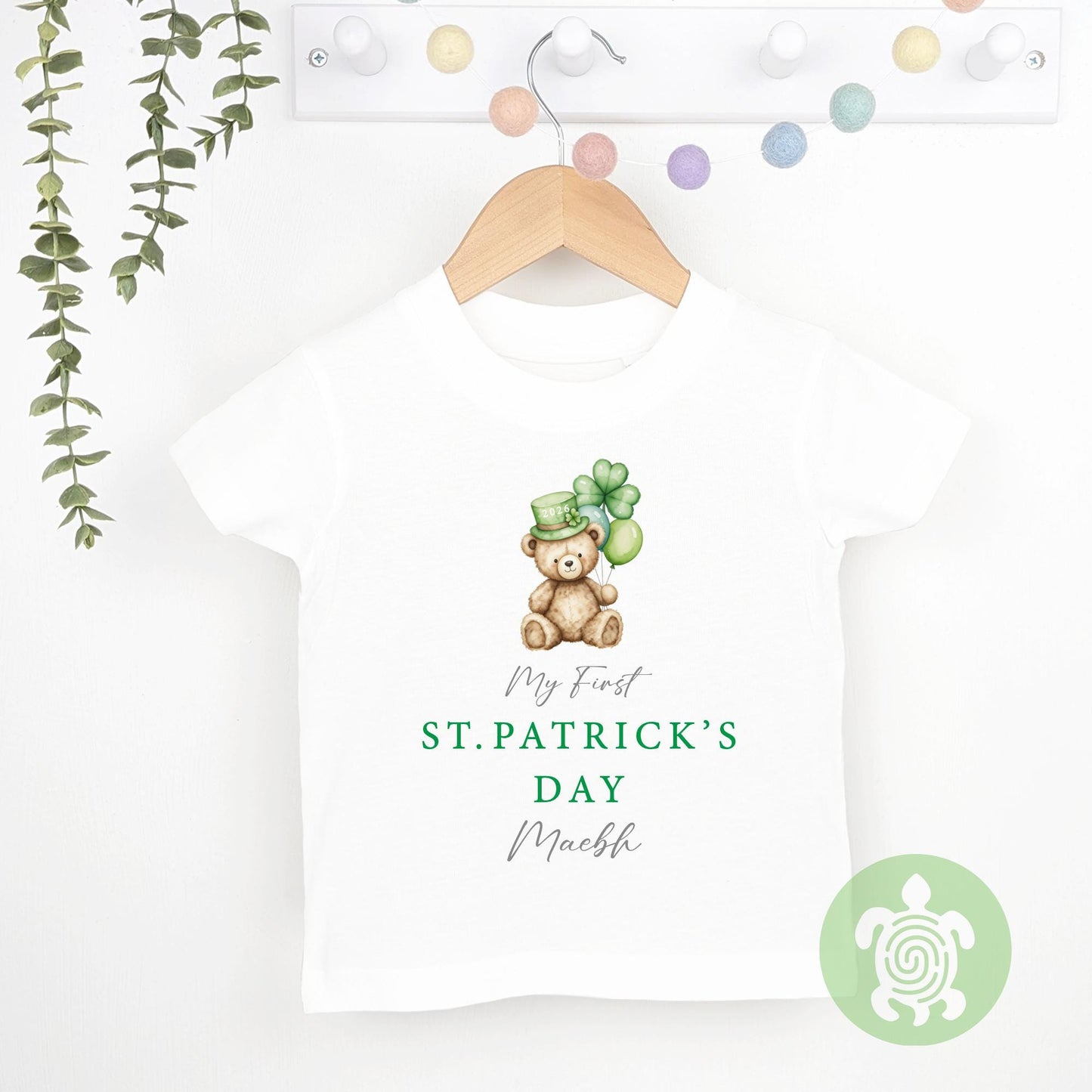 Personalised My First St. Patrick's Day Babygrow, Sleepsuit T-shirt Newborn Baby Bodysuit Outfit Gift Irish Celebration Clover 1st st paddys