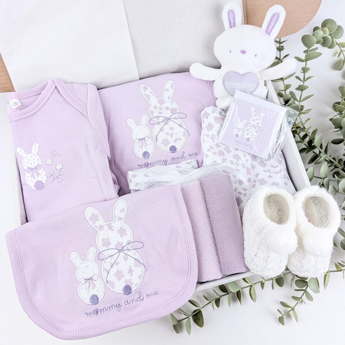 Pink Baby girl 10 piece Gift Set | Baby Hamper | Baby Girl Hamper | Baby Shower | Baby Sleepsuit | Baby Gift | Newborn Gift | Newborn Set