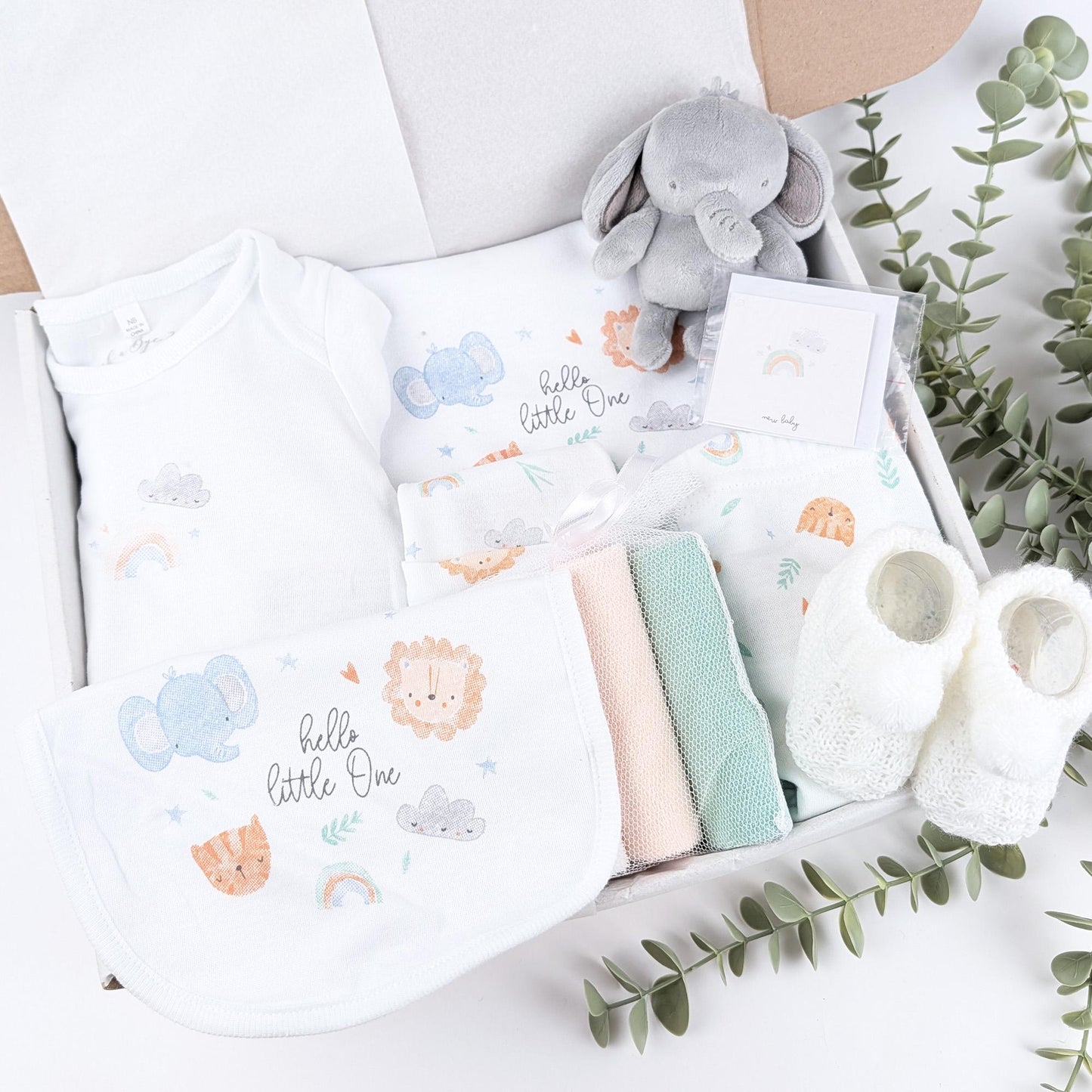 Little White Gift Set | Baby Hamper | Baby Hamper | Baby Shower | Baby Sleepsuit | Baby Gift | Newborn Gift | Newborn Baby Set