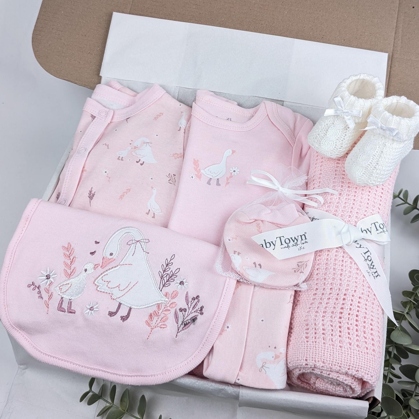Baby Girl Pink Gift Set | Baby Hamper | Baby Girl Hamper | Baby Shower | Baby Sleepsuit | Baby Gift | Newborn Gift | Newborn Baby Set