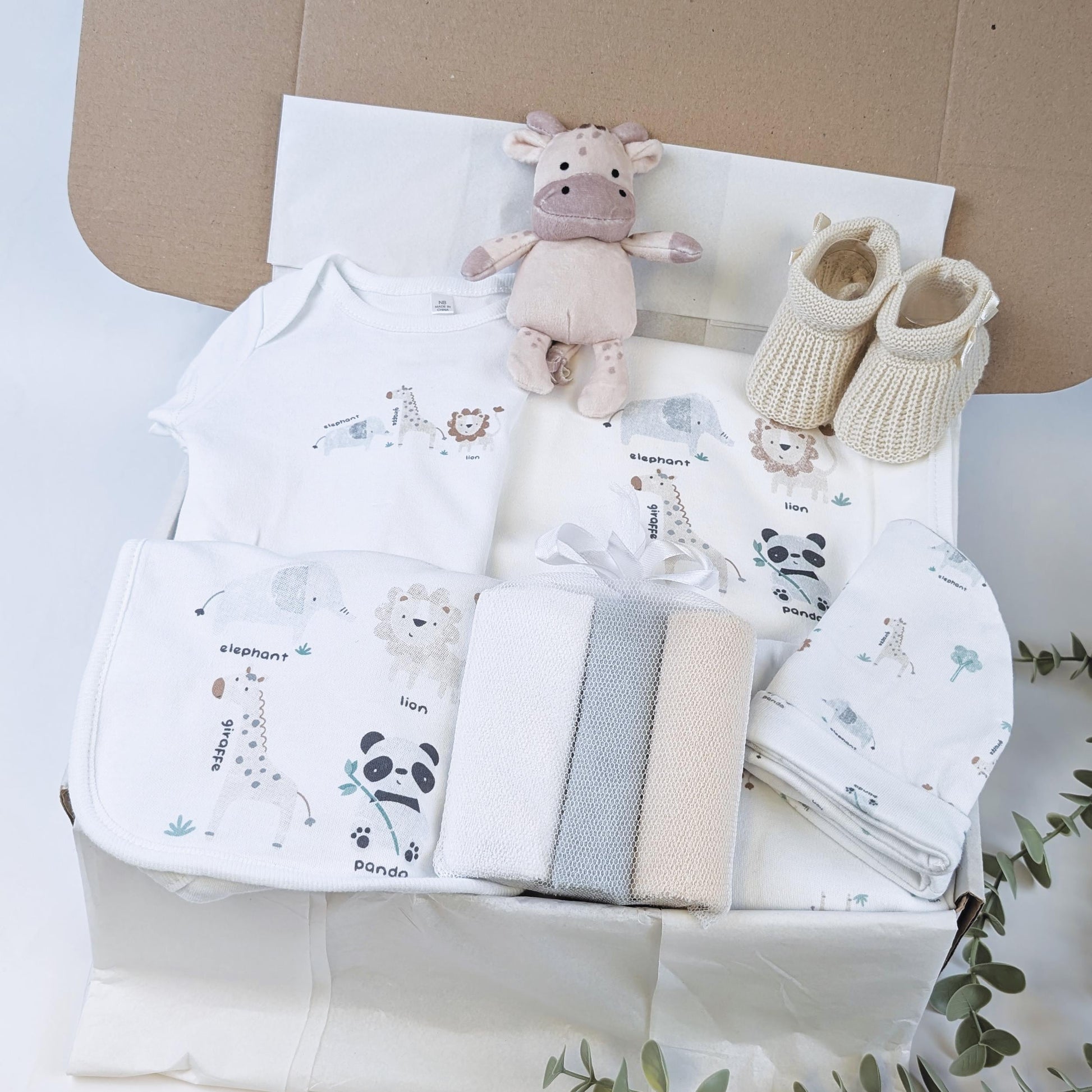 Little White Gift Set | Baby Hamper | Baby Hamper | Baby Shower | Baby Sleepsuit | Baby Gift | Newborn Gift | Newborn Baby Set
