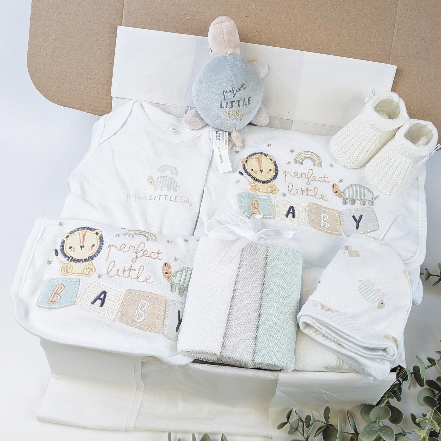 Little White Gift Set | Baby Hamper | Baby Hamper | Baby Shower | Baby Sleepsuit | Baby Gift | Newborn Gift | Newborn Baby Set