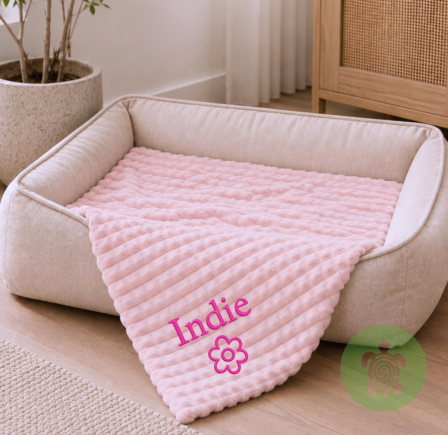 Personalised Dog Blanket, Embroidered Pet Blanket with Name, Soft Plush Dog Throw, Custom Puppy Blanket, Dog Gift, Pawprint, Bone, Flower